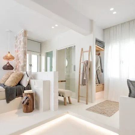 شقة فندقية Naxian Aura 4*