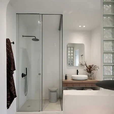 شقة فندقية Naxian Aura 4*